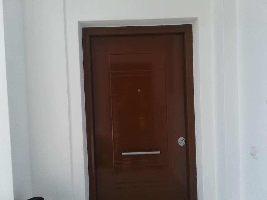 Καινούριο Σπίτι Σε Ήσυχη Τοποθεσία Lägenhet Nafplion Exteriör bild