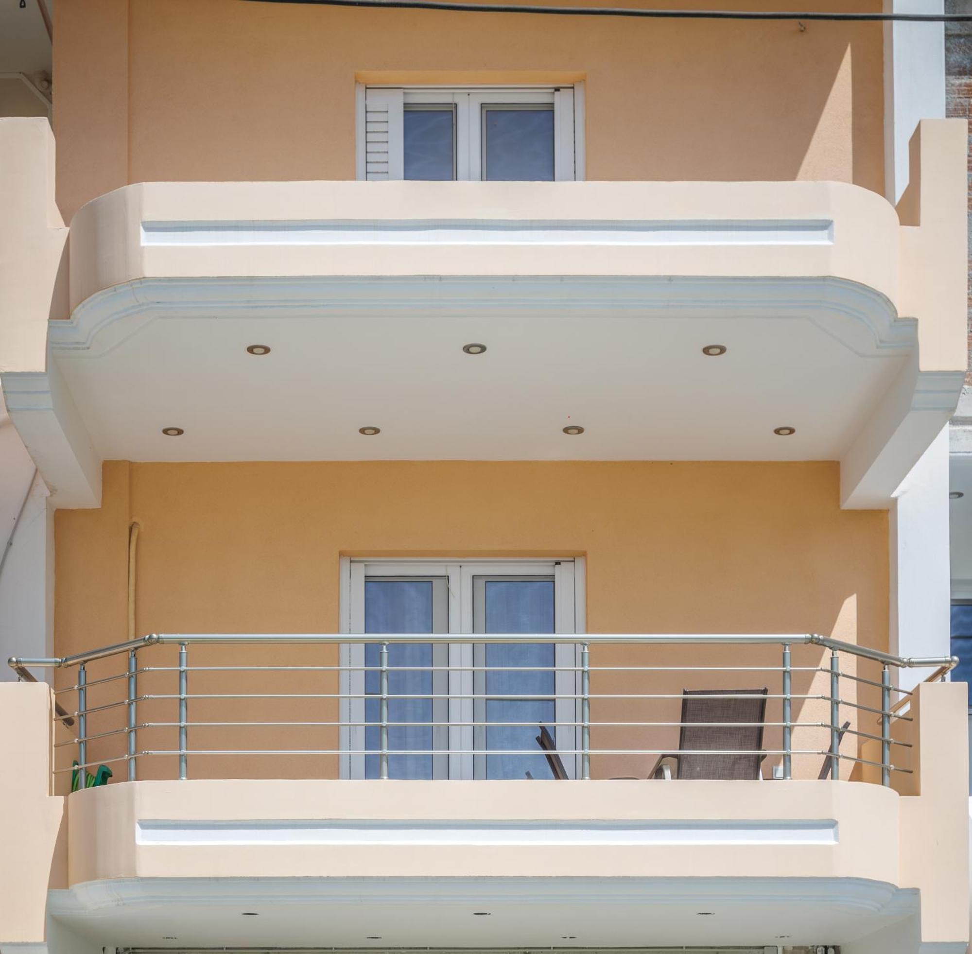 Καινούριο Σπίτι Σε Ήσυχη Τοποθεσία Lägenhet Nafplion Exteriör bild